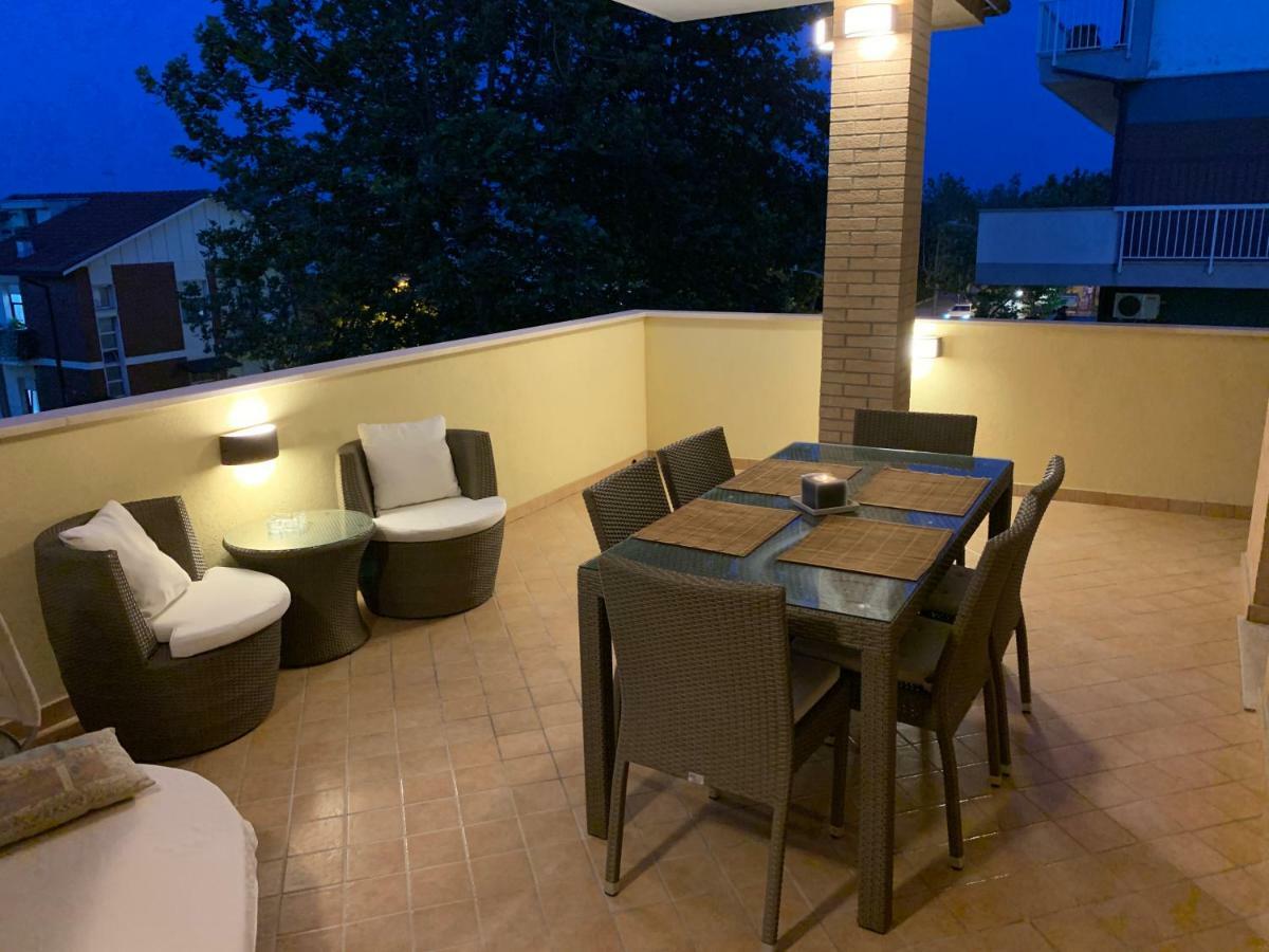 Holiday Dreams Apartment Francavilla Al Mare Exterior photo